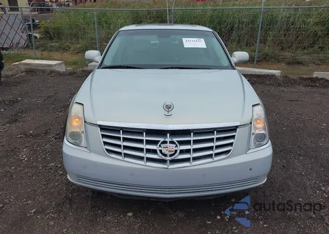 2006 Cadillac Dts Standard z USA, uszkodzony, nr VIN 1G6KD57Y46U109233